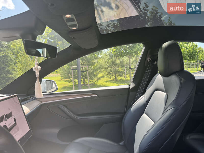 Внедорожник / Кроссовер Tesla Model Y 2022 в Белой Церкви фото 16 Внедорожник / Кроссовер Tesla Model Y 2022 в Белой Церкви