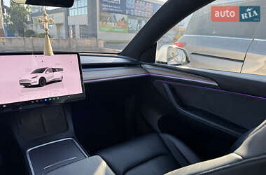 Позашляховик / Кросовер Tesla Model Y 2022 в 