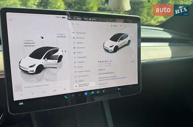 Позашляховик / Кросовер Tesla Model Y 2022 в 