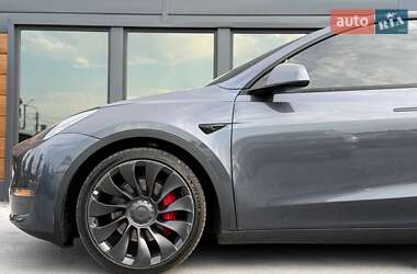 Позашляховик / Кросовер Tesla Model Y 2022 в 