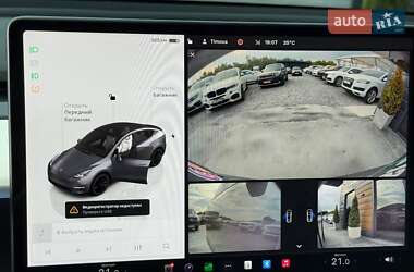 Позашляховик / Кросовер Tesla Model Y 2022 в 