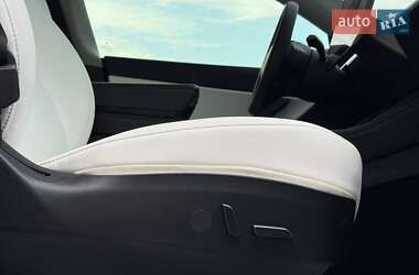 Позашляховик / Кросовер Tesla Model Y 2022 в 