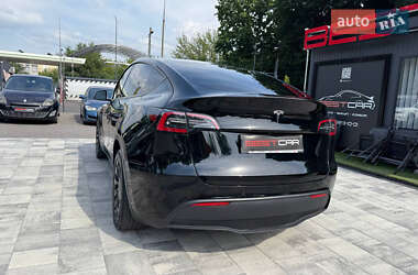 Позашляховик / Кросовер Tesla Model Y 2021 в 