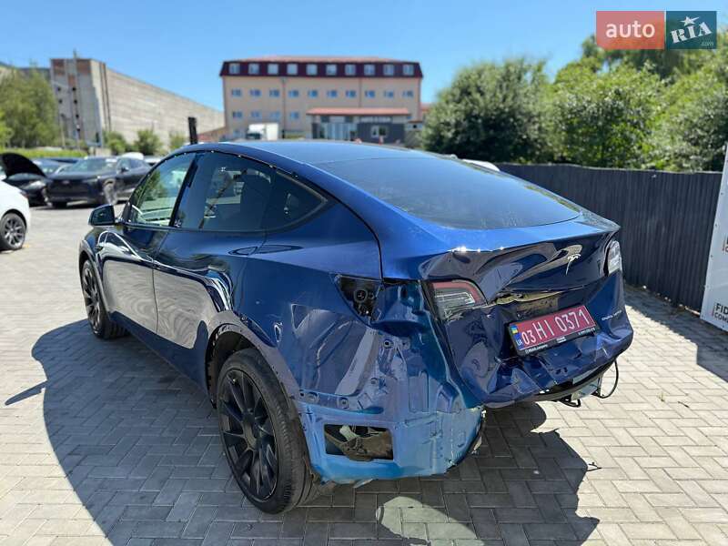 Позашляховик / Кросовер Tesla Model Y 2021 в Луцьку