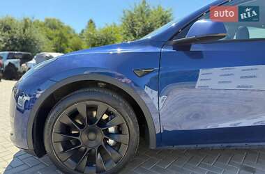 Позашляховик / Кросовер Tesla Model Y 2021 в 