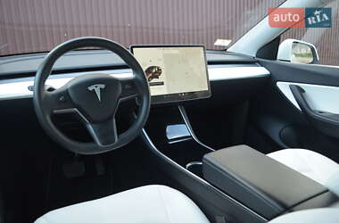 Позашляховик / Кросовер Tesla Model Y 2020 в 