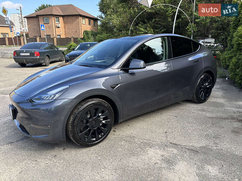 Позашляховик / Кросовер Tesla Model Y 2022 в Києві