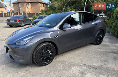 Позашляховик / Кросовер Tesla Model Y 2022 в 