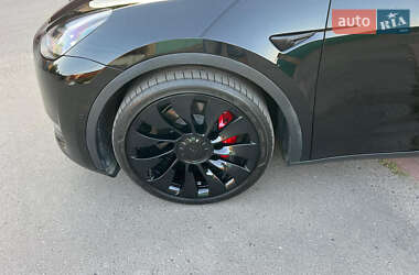 Внедорожник / Кроссовер Tesla Model Y 2022 в 