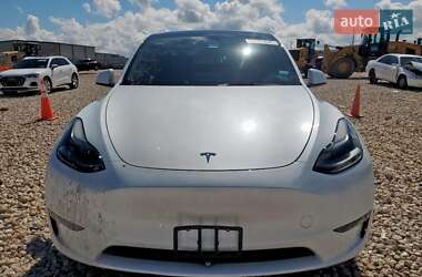 Внедорожник / Кроссовер Tesla Model Y 2023 в 