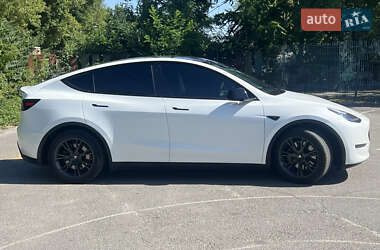 Позашляховик / Кросовер Tesla Model Y 2021 в 