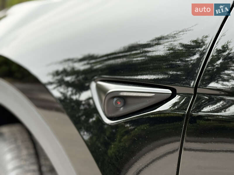 Внедорожник / Кроссовер Tesla Model Y 2023 в Тернополе