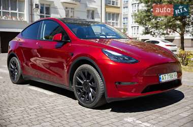 Внедорожник / Кроссовер Tesla Model Y 2024 в 