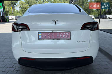 Внедорожник / Кроссовер Tesla Model Y 2024 в 