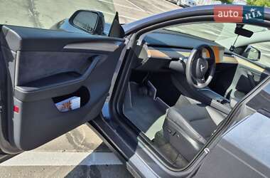 Позашляховик / Кросовер Tesla Model Y 2023 в 