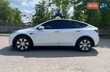 Внедорожник / Кроссовер Tesla Model Y 2020 в Ровно