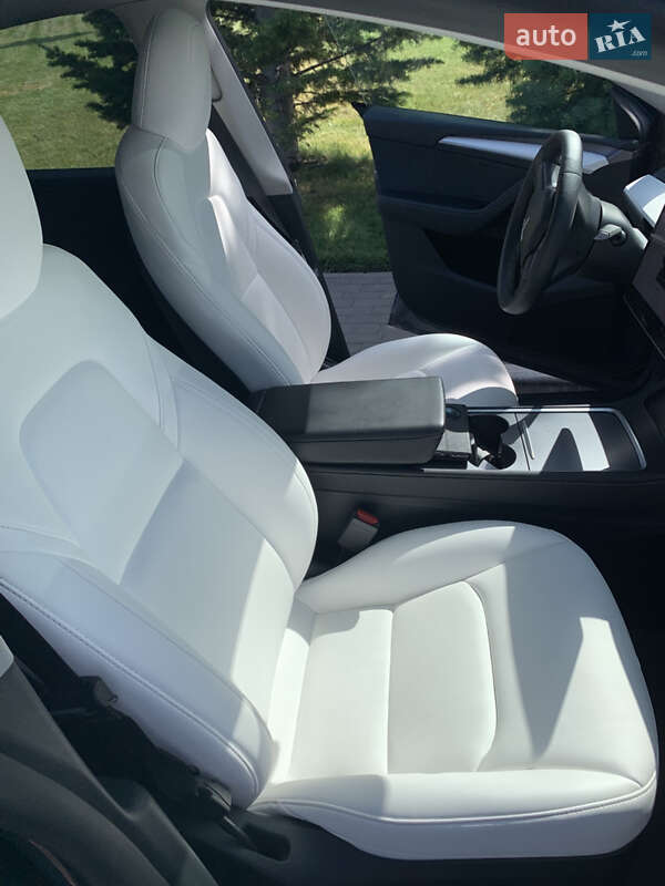 Позашляховик / Кросовер Tesla Model Y 2023 в Одесі