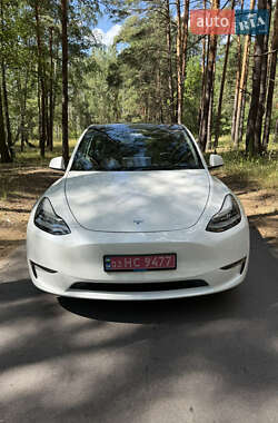 Внедорожник / Кроссовер Tesla Model Y 2022 в 