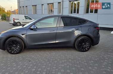Позашляховик / Кросовер Tesla Model Y 2022 в 
