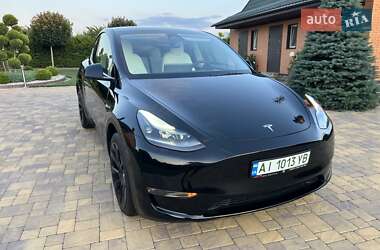 Внедорожник / Кроссовер Tesla Model Y 2023 в 