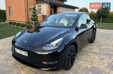 Внедорожник / Кроссовер Tesla Model Y 2023 в 