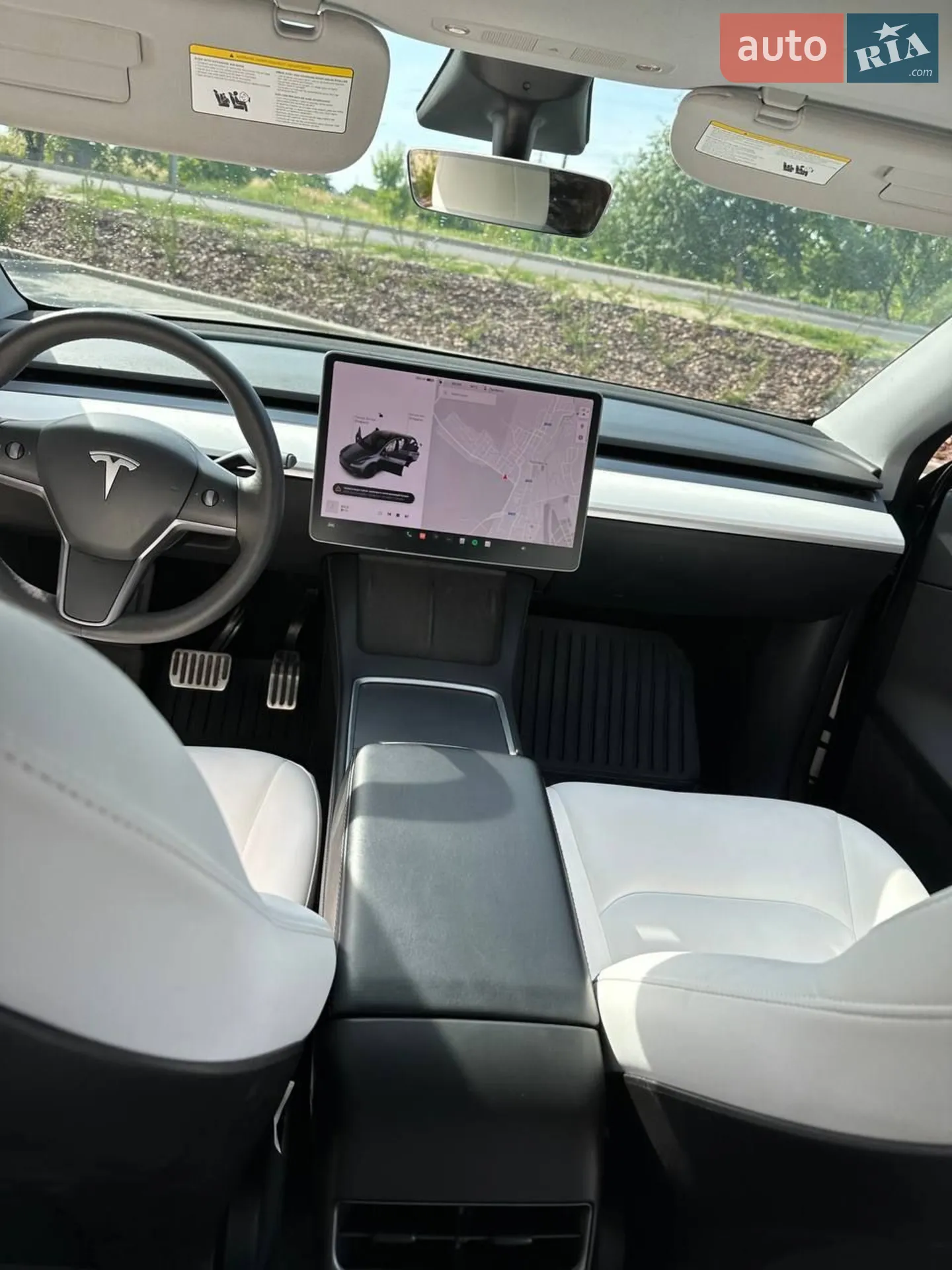 2021 Tesla Model Y - мініатюра 8
