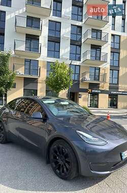 Внедорожник / Кроссовер Tesla Model Y 2021 в Львове