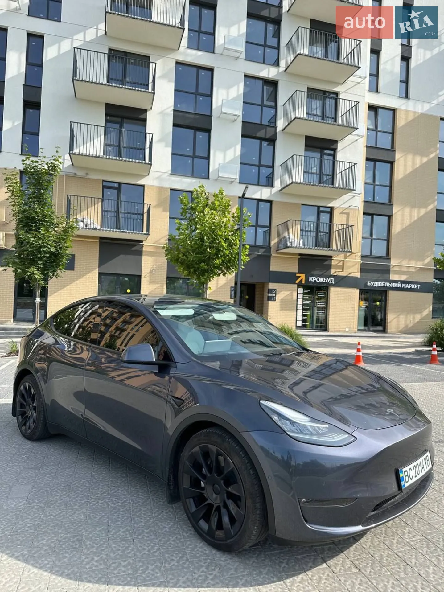 2021 Tesla Model Y - мініатюра 3