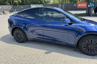 Внедорожник / Кроссовер Tesla Model Y 2023 в 
