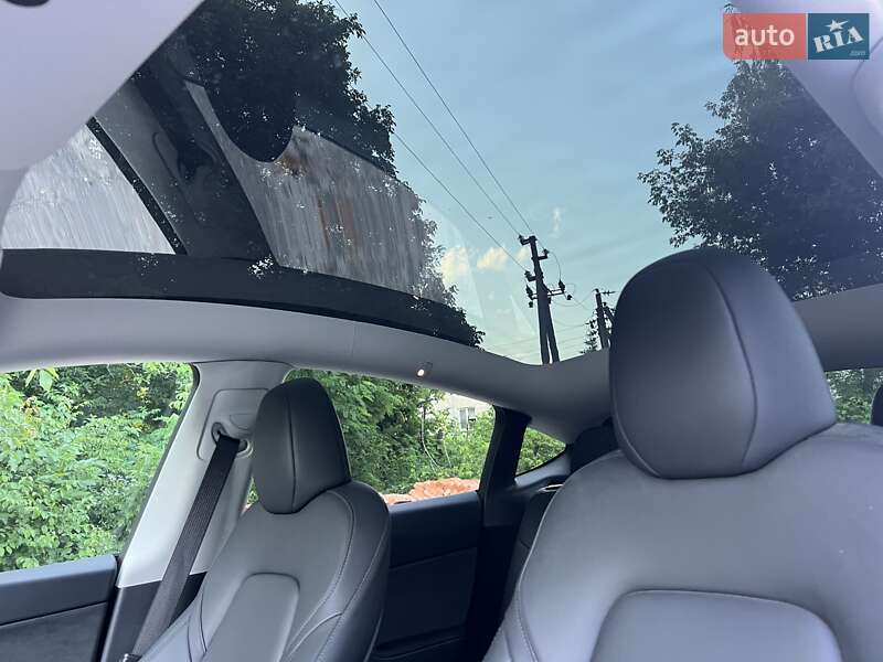 Внедорожник / Кроссовер Tesla Model Y 2024 в Белой Церкви