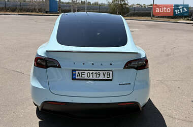 Позашляховик / Кросовер Tesla Model Y 2022 в 