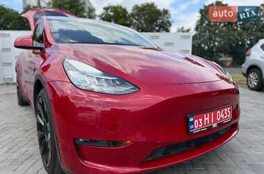 Внедорожник / Кроссовер Tesla Model Y 2021 в 