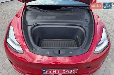 Внедорожник / Кроссовер Tesla Model Y 2021 в 