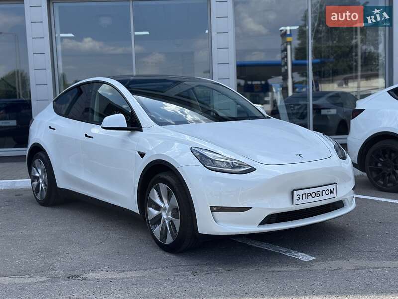 Внедорожник / Кроссовер Tesla Model Y 2023 в Кременчуге
