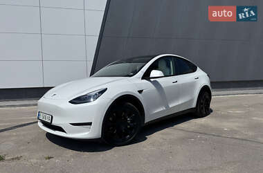 Внедорожник / Кроссовер Tesla Model Y 2022 в 