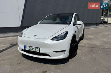 Внедорожник / Кроссовер Tesla Model Y 2022 в 