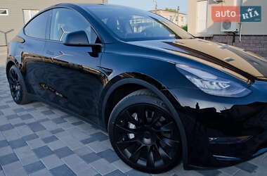 Позашляховик / Кросовер Tesla Model Y 2022 в 