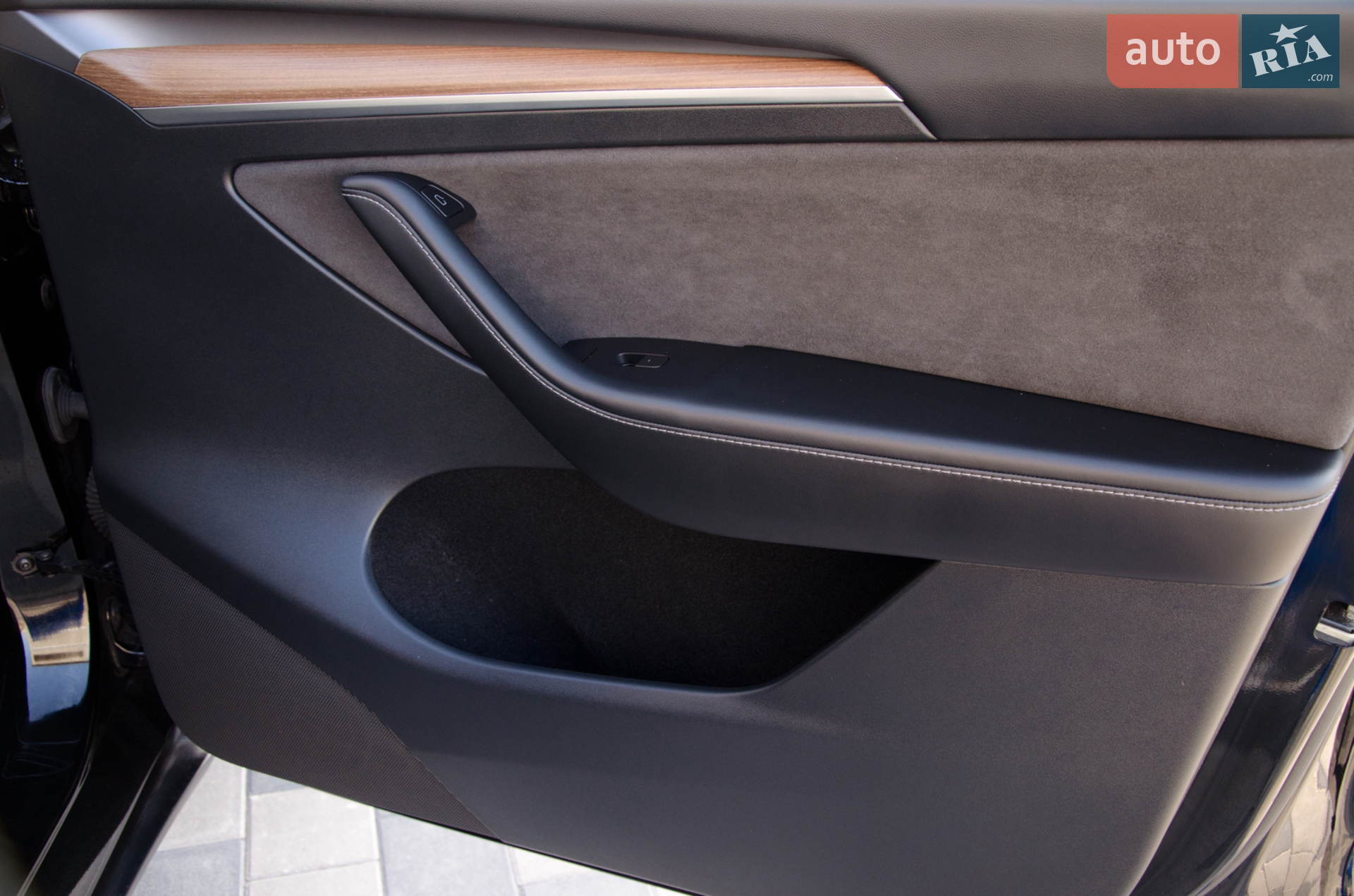 2022 Tesla Model Y - мініатюра 38