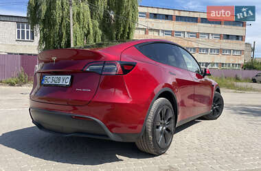 Внедорожник / Кроссовер Tesla Model Y 2024 в 