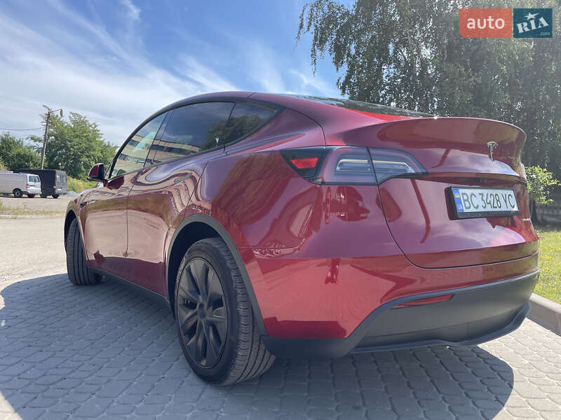 Внедорожник / Кроссовер Tesla Model Y 2024 в Львове