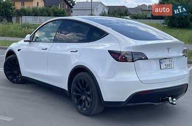 Внедорожник / Кроссовер Tesla Model Y 2024 в 