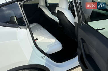 Внедорожник / Кроссовер Tesla Model Y 2022 в 