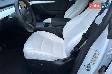 Внедорожник / Кроссовер Tesla Model Y 2023 в 