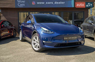 Внедорожник / Кроссовер Tesla Model Y 2023 в Киеве