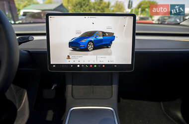 Внедорожник / Кроссовер Tesla Model Y 2023 в 