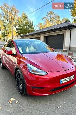 Позашляховик / Кросовер Tesla Model Y 2021 в Вінниці