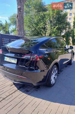 Внедорожник / Кроссовер Tesla Model Y 2022 в Новомосковске