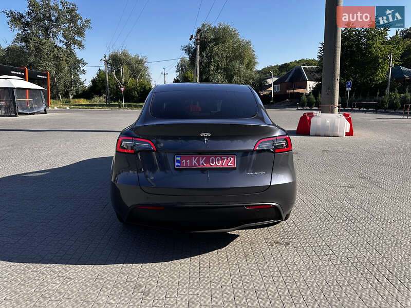 Позашляховик / Кросовер Tesla Model Y 2023 в Полтаві