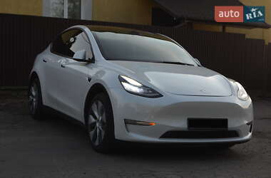 Внедорожник / Кроссовер Tesla Model Y 2021 в 