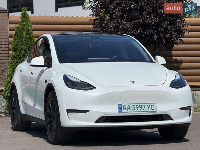 Позашляховик / Кросовер Tesla Model Y 2022 в Києві